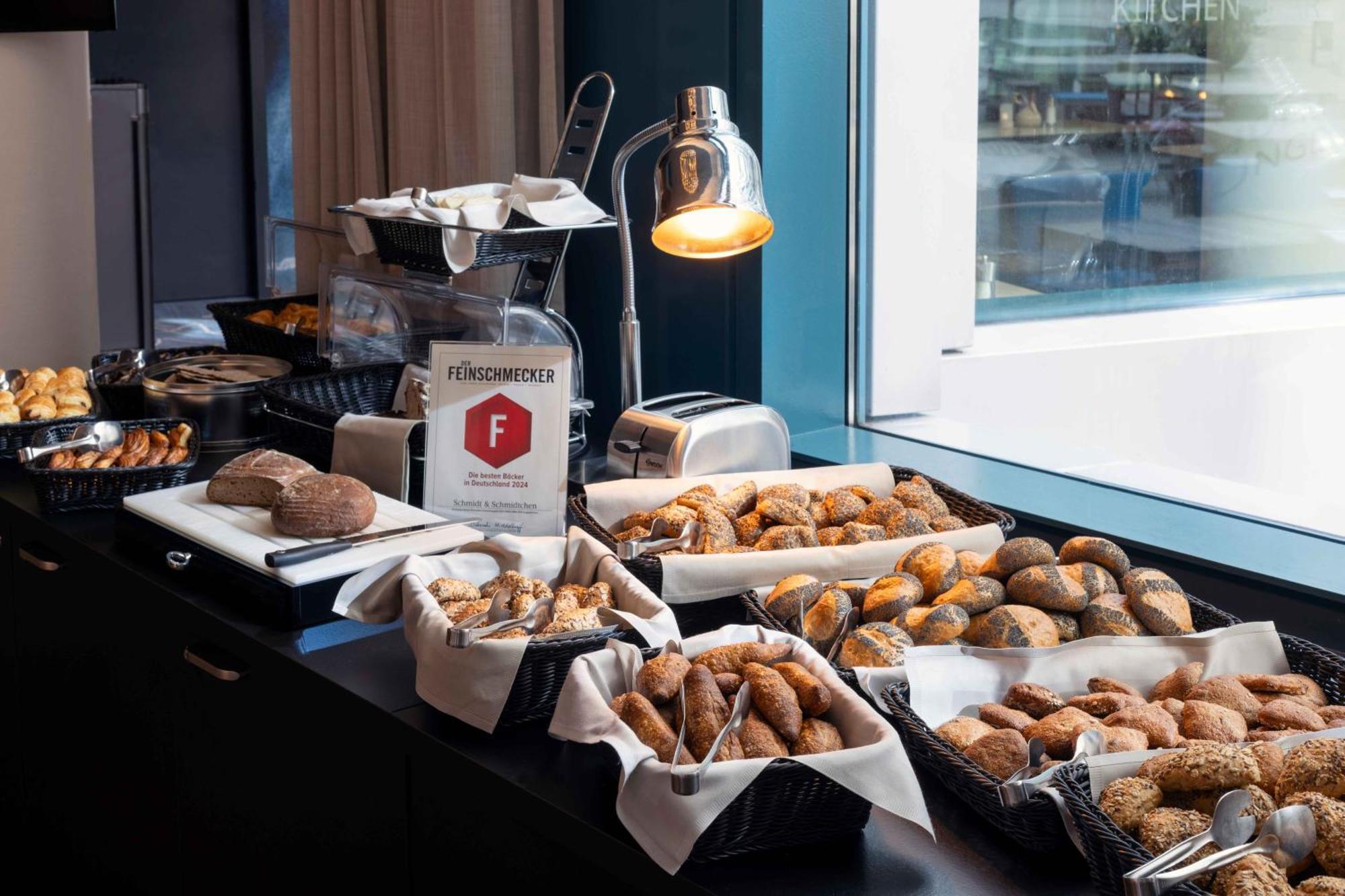 Scandic Hamburg Emporio Ngoại thất bức ảnh