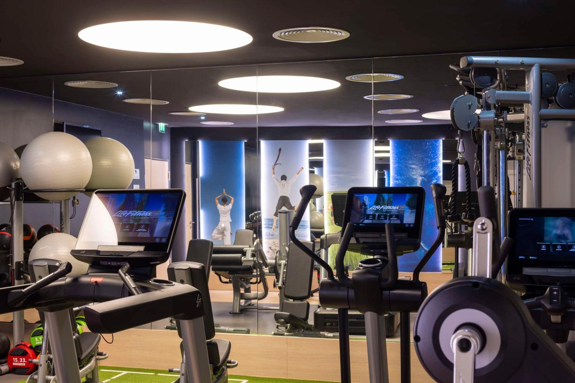 Scandic Hamburg Emporio Ngoại thất bức ảnh